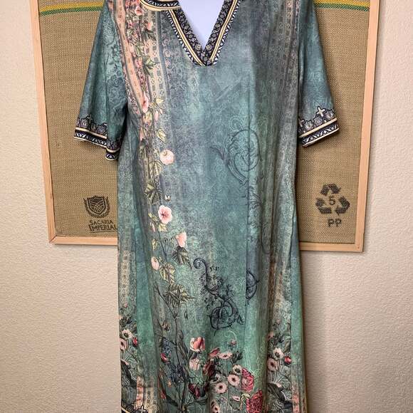 Floral Print V Neck Short Sleeve Button A-Line Dress - Picture 2 of 12